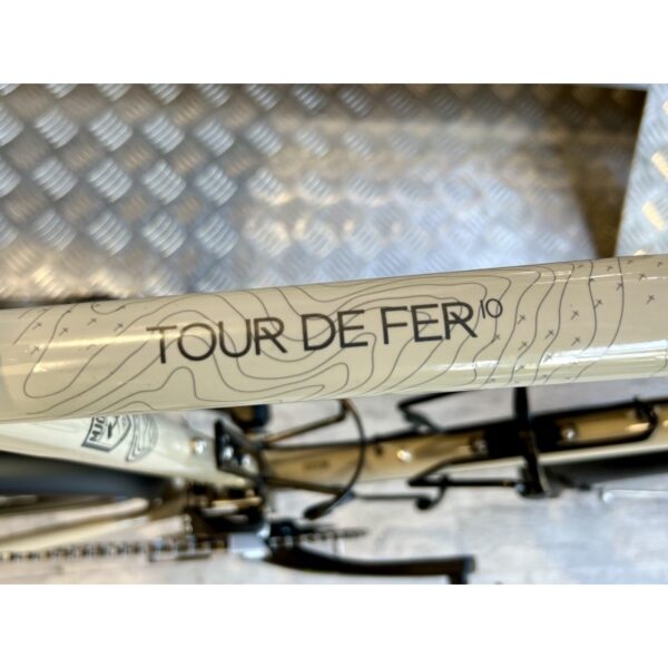 GENESIS TOUR DE FER 10 FB